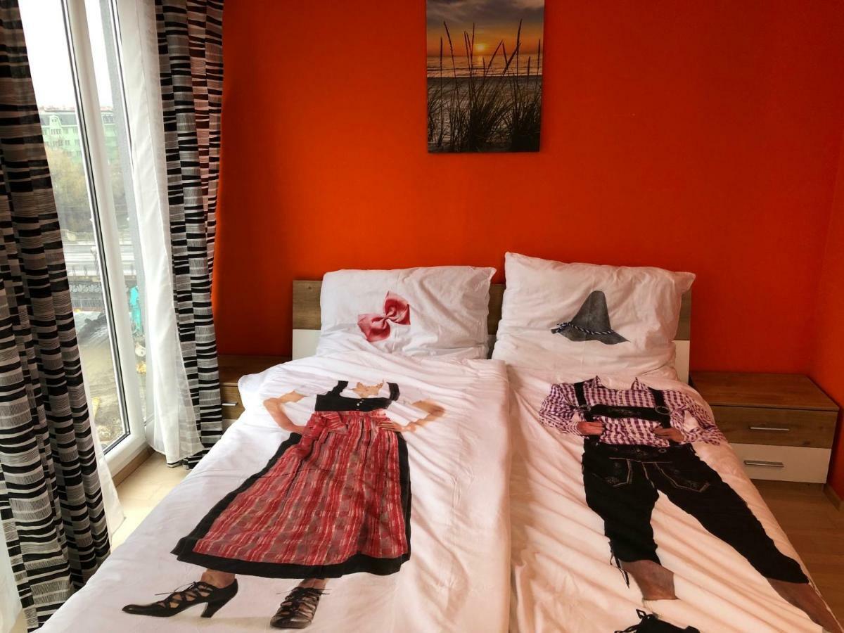 Kmheim, Cozy 103M2 Apartment, With 3 Bedroom And Covered Free Parking Place, Close To City Center Graz Eksteriør billede